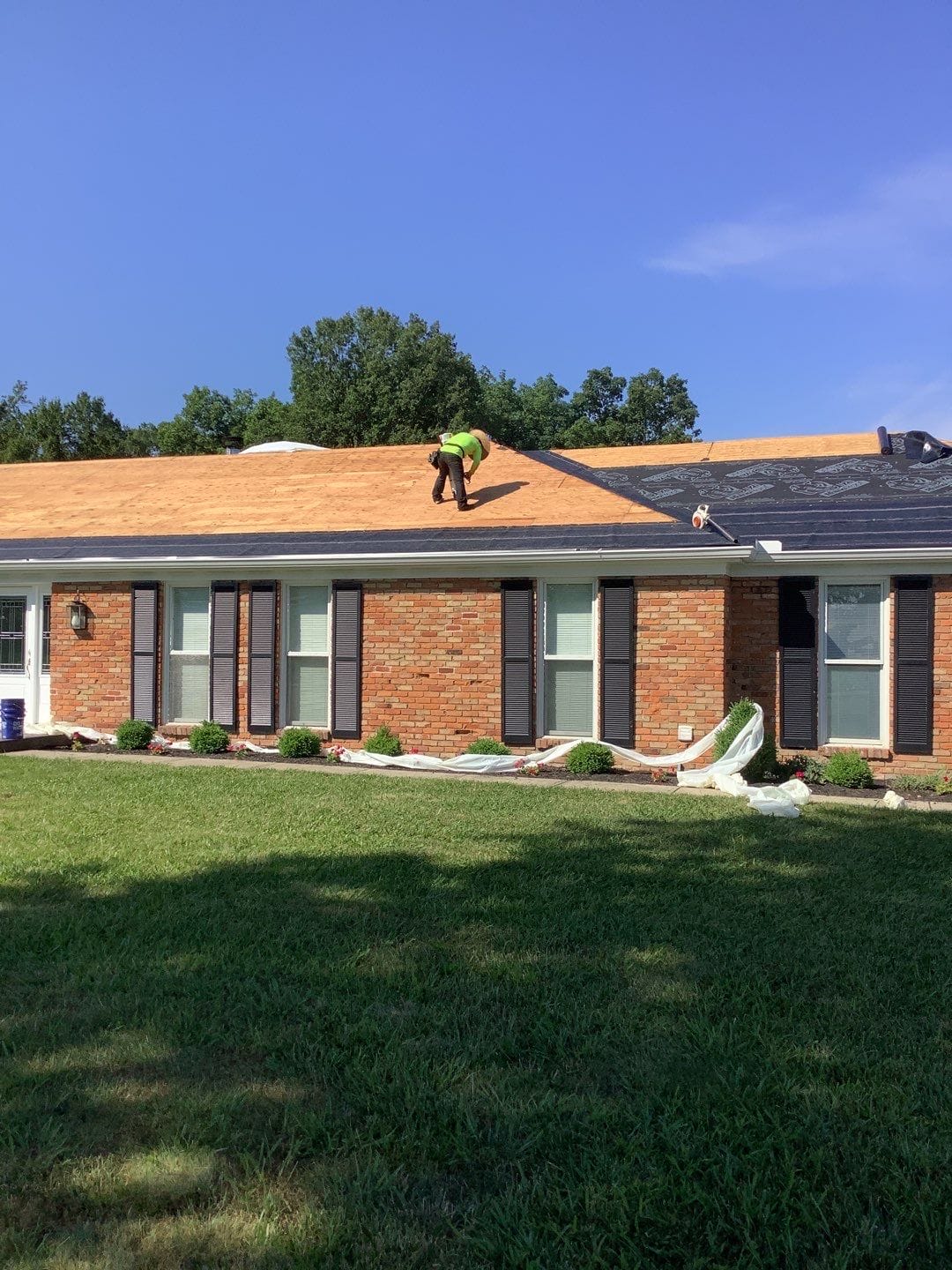 Repairing Roof Near Fort Mitchell KY
